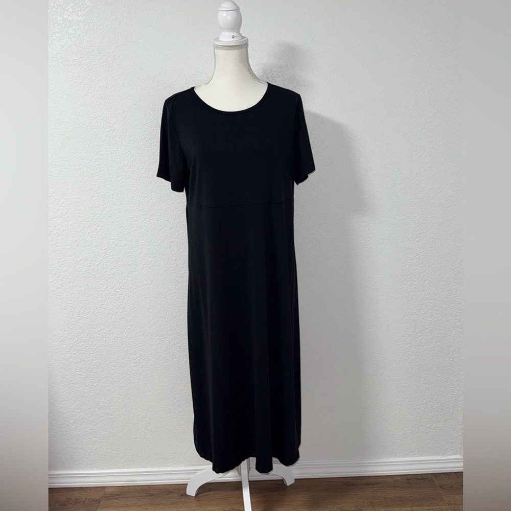 TRAVEL SMITH Pink Shirt and Black dress Set.
